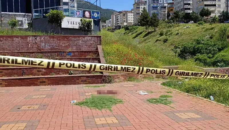 Kahramanmaraş'ta Bıçaklı Kavga: Bir Kişi Ağır Yaralandı, Olayın Ardındaki Sebepler Neler?