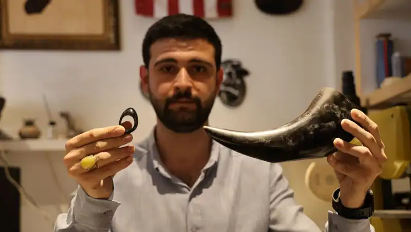Türk Savaşçıların Gizli Silahı: Manda Boynuzundan Yapılan Eşsiz Ekipman