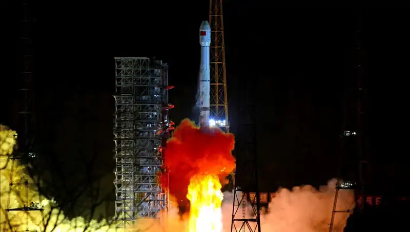 Çin, Tienvın-2 Asteroid Keşif Aracını Uzaya Gönderdi: Yeni Dönem Başladı