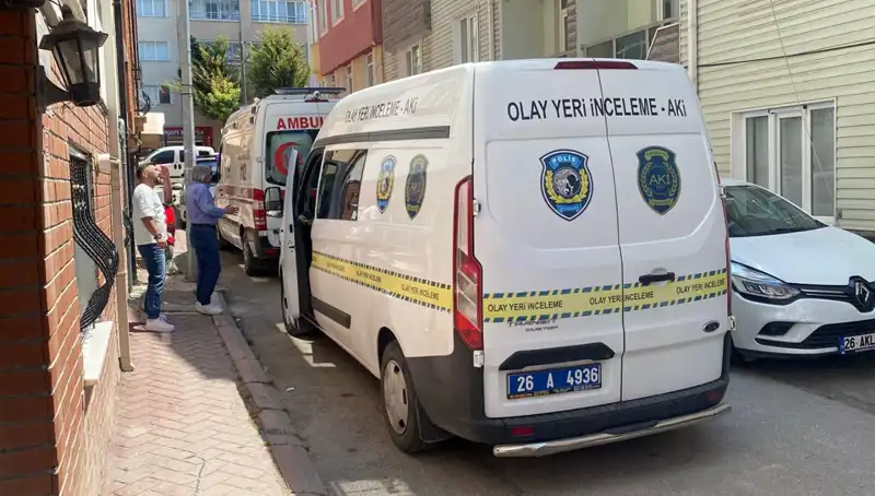 İki Çocuk Babası Adamın Evinin İçinde Şok Ölümü: Ayrıntılar Ortaya Çıktı