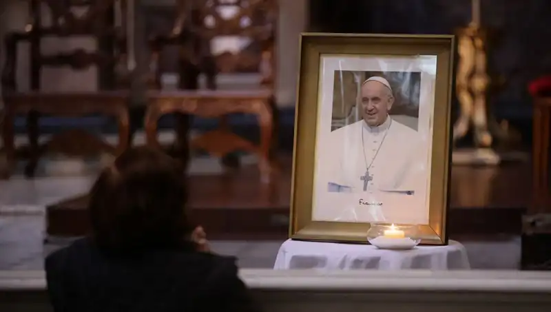 Papa Francis'in Vasiyeti ve Cenaze Töreni Ayrıntıları Açıklandı