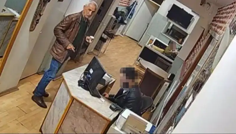 Özgür Özel’e Saldıran Selçuk Tengioğlu’nun Şok Edici Son Görüntüleri Ortaya Çıktı!
