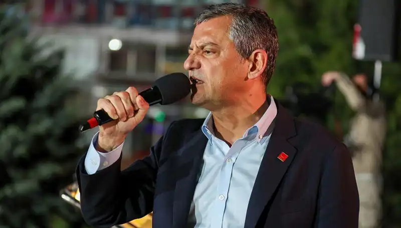 Özgür Özel'den Çarpıcı Açıklama: CHP Provokasyonlara Rağmen Sesini Kısamayacak!