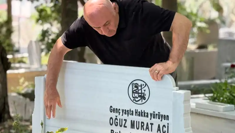 Aci Ailesinin Unutulmaz Babalar Günü: Anılar ve Hasret