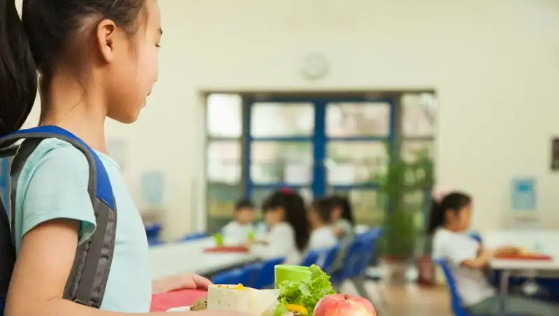 İspanya Obeziteyle Mücadele İçin Yağlı Yiyecekleri Menülerden Kaldırıyor