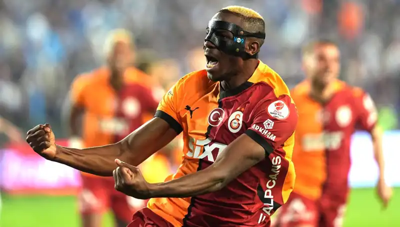 Osimhen'e Kazan-Kazan Teklifi: Futbol Dünyasını Sarsan Gelişmeler