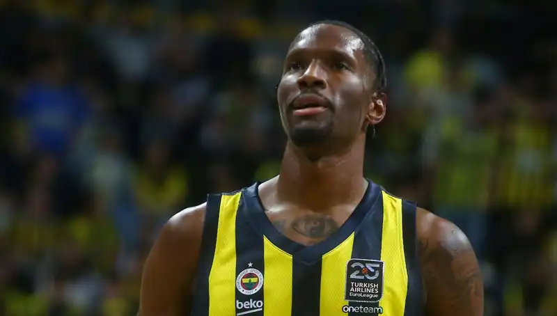 Nigel Hayes-Davis'in Yeni Takımıyla Geleceği Parlıyor