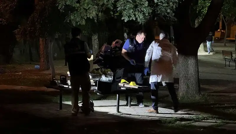 Husumet Yüzünden Kanlı Bir Gece: 1 Ölü, 2 Yaralı!
